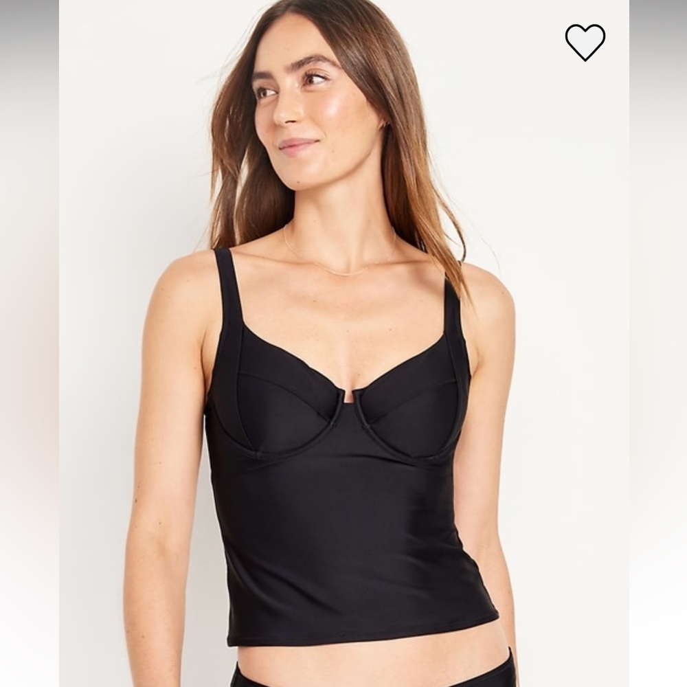 Underwire tankini swim top